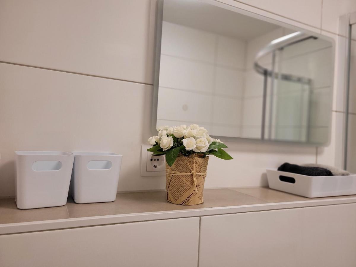 Апартаменти 3-Zimmer, Bis 6 Personen Mit Parkplatz Мюльгайм-ан-дер-Рур Екстер'єр фото